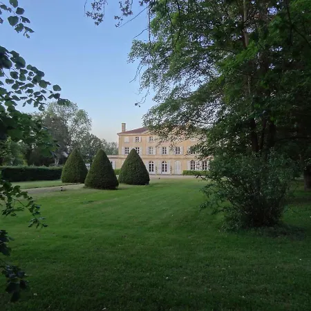 Chateau De Sugny *
