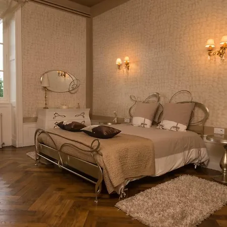 Chateau De Sugny * Nervieux
